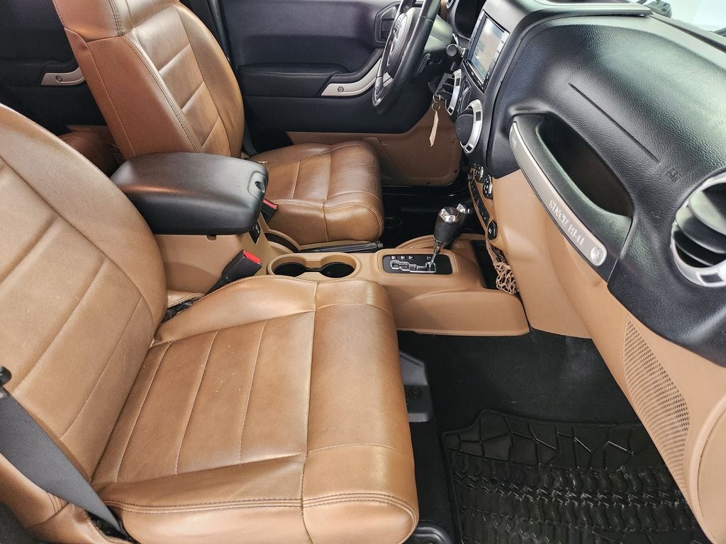 2012 Jeep Wrangler Unlimited Sahara