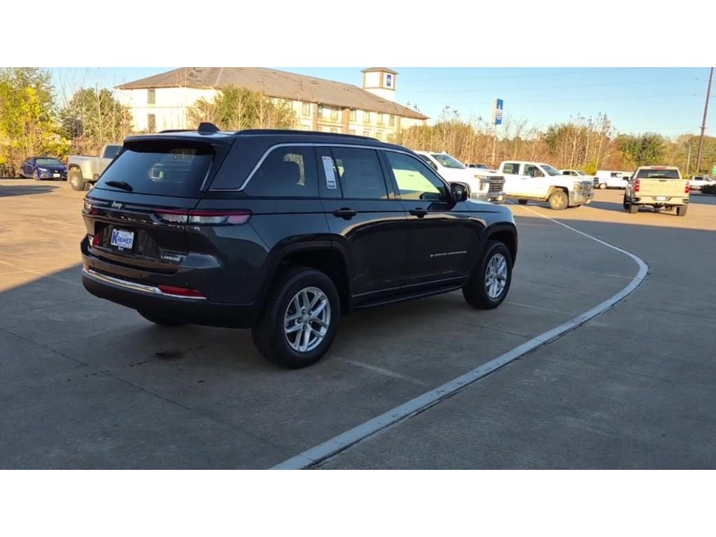 2025 Jeep Grand Cherokee Laredo X