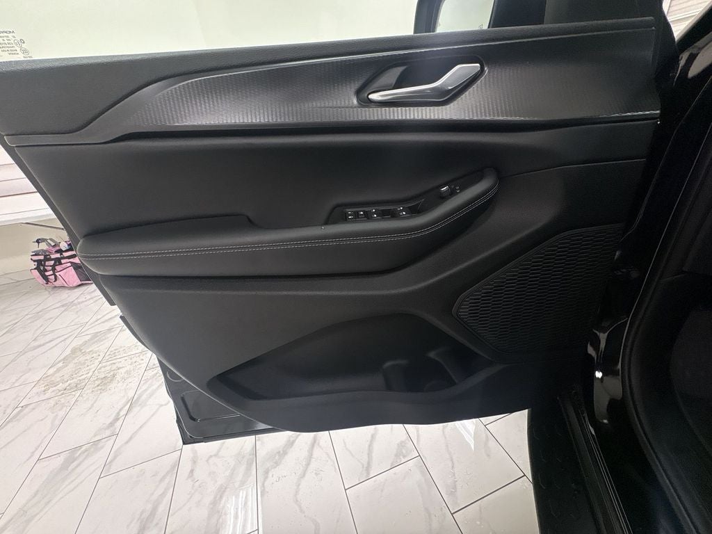 2026 Jeep Grand Cherokee Laredo X