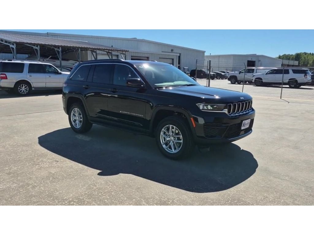 2025 Jeep Grand Cherokee Laredo X