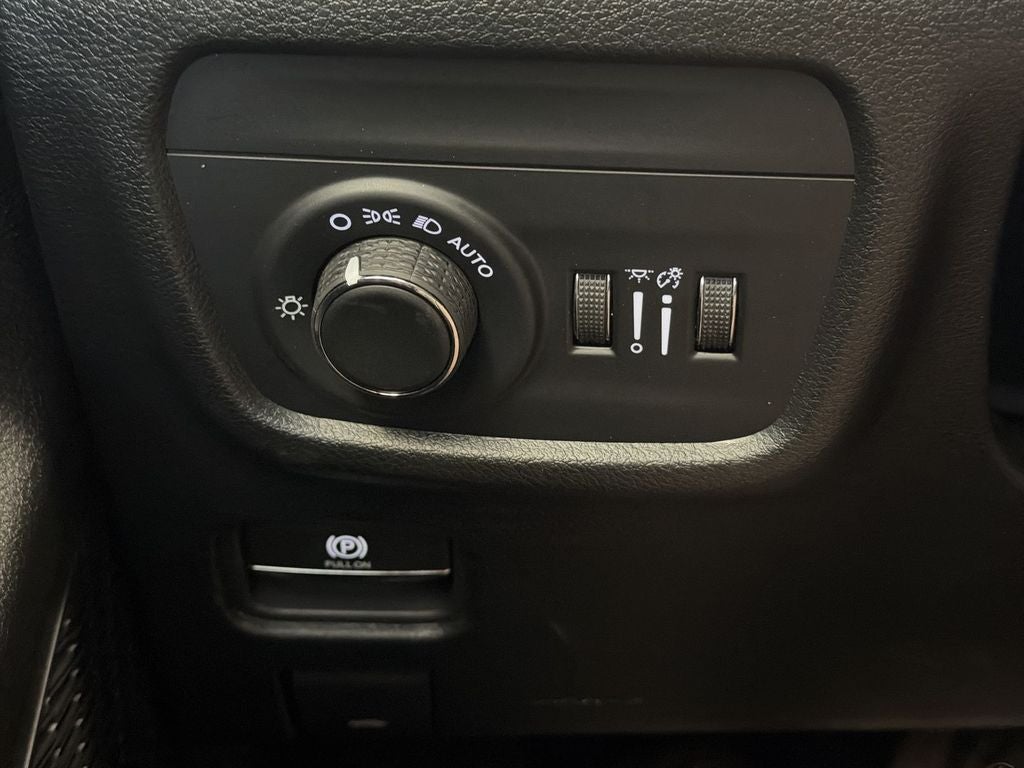2026 Jeep Grand Cherokee Laredo X