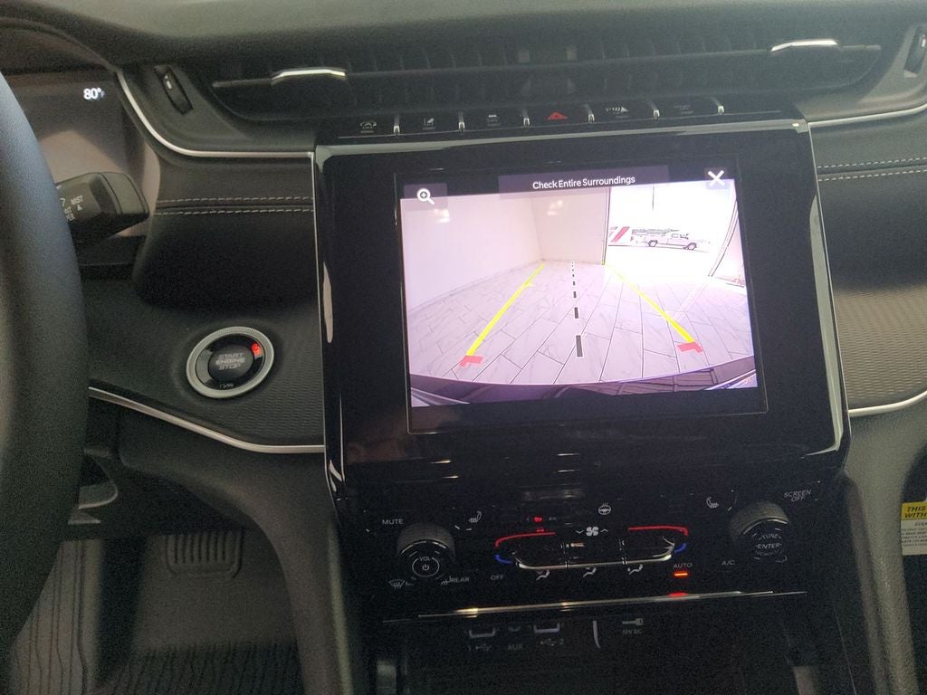 2026 Jeep Grand Cherokee Laredo X