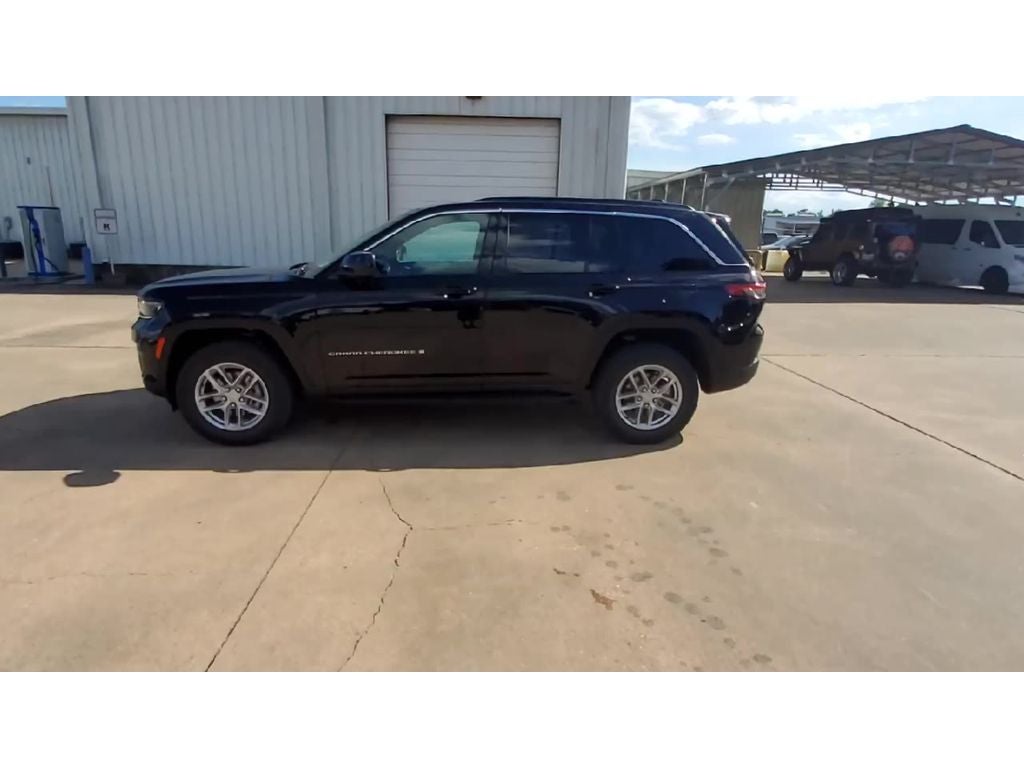 2026 Jeep Grand Cherokee Laredo X