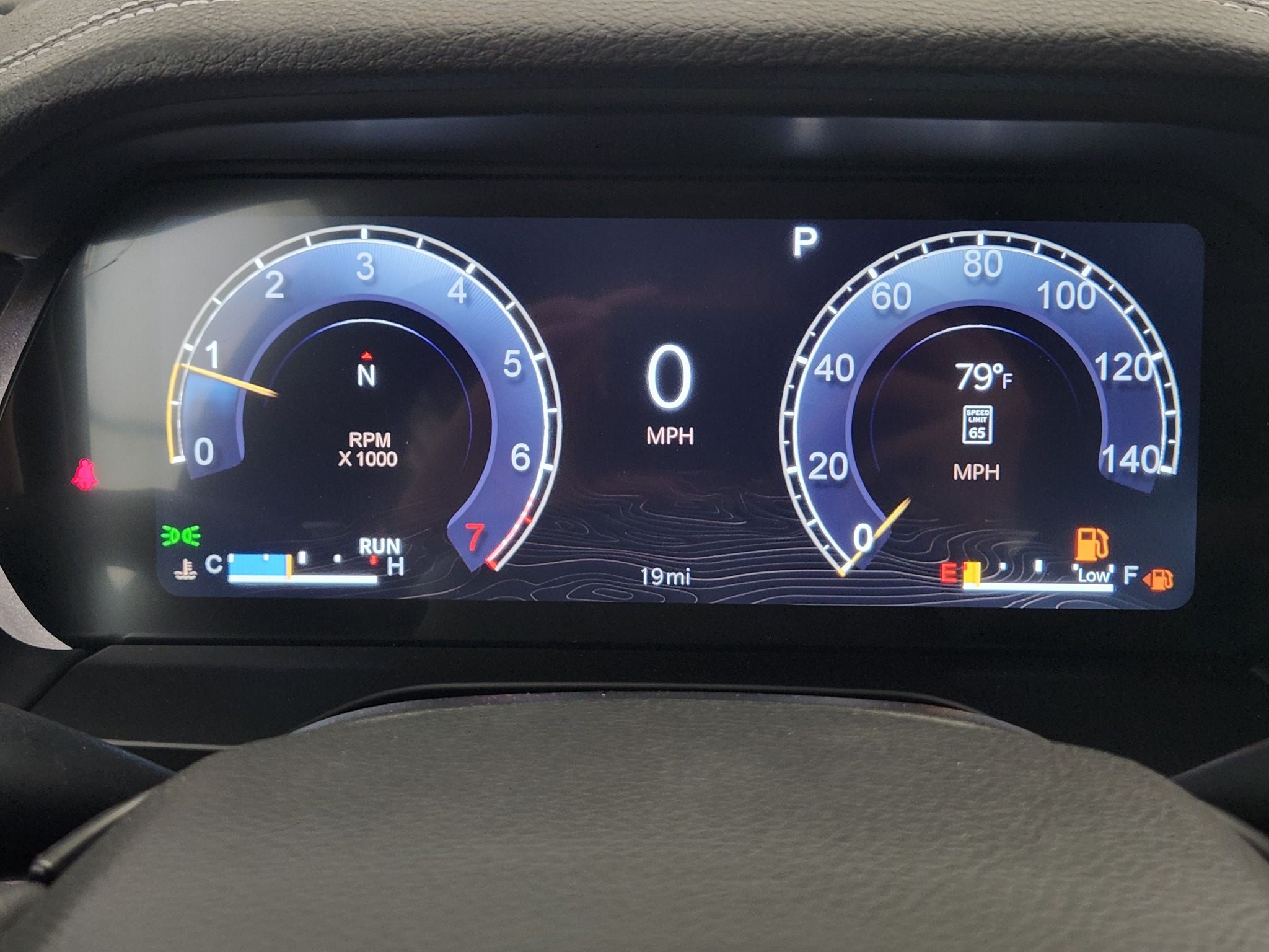 2027 Jeep Grand Cherokee Laredo Altitude