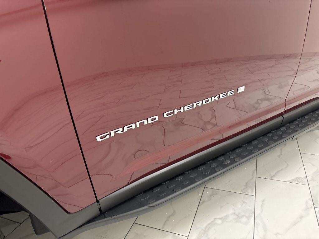 2026 Jeep Grand Cherokee Laredo X