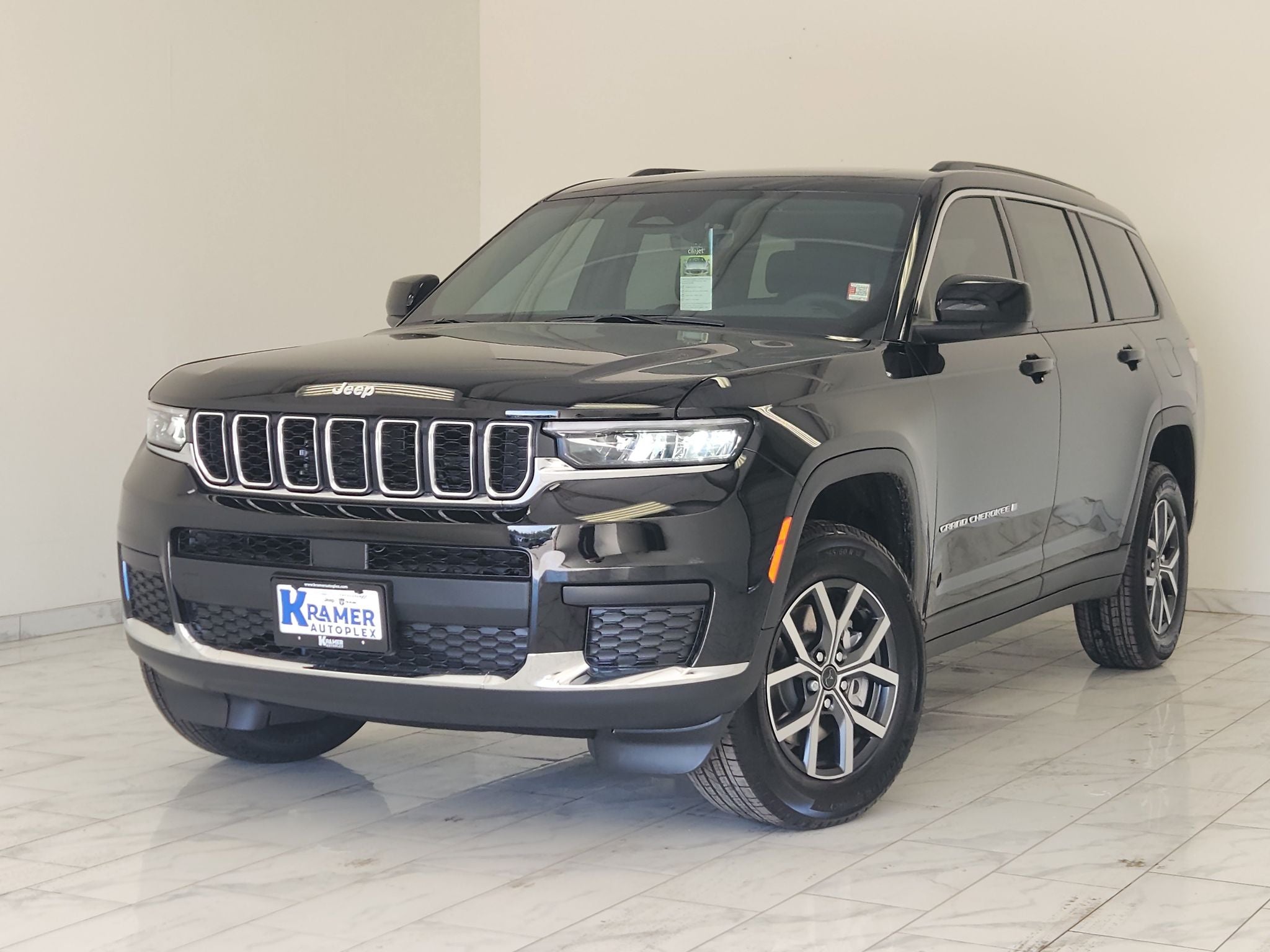 2027 Jeep Grand Cherokee L