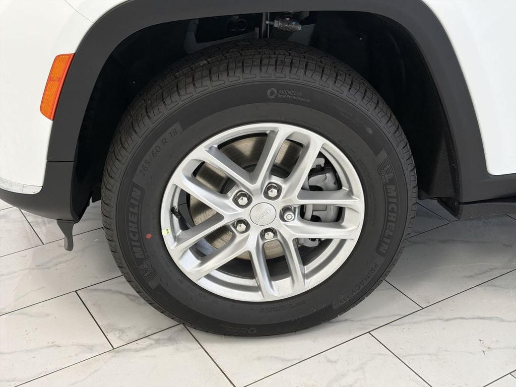 2026 Jeep Grand Cherokee Laredo X