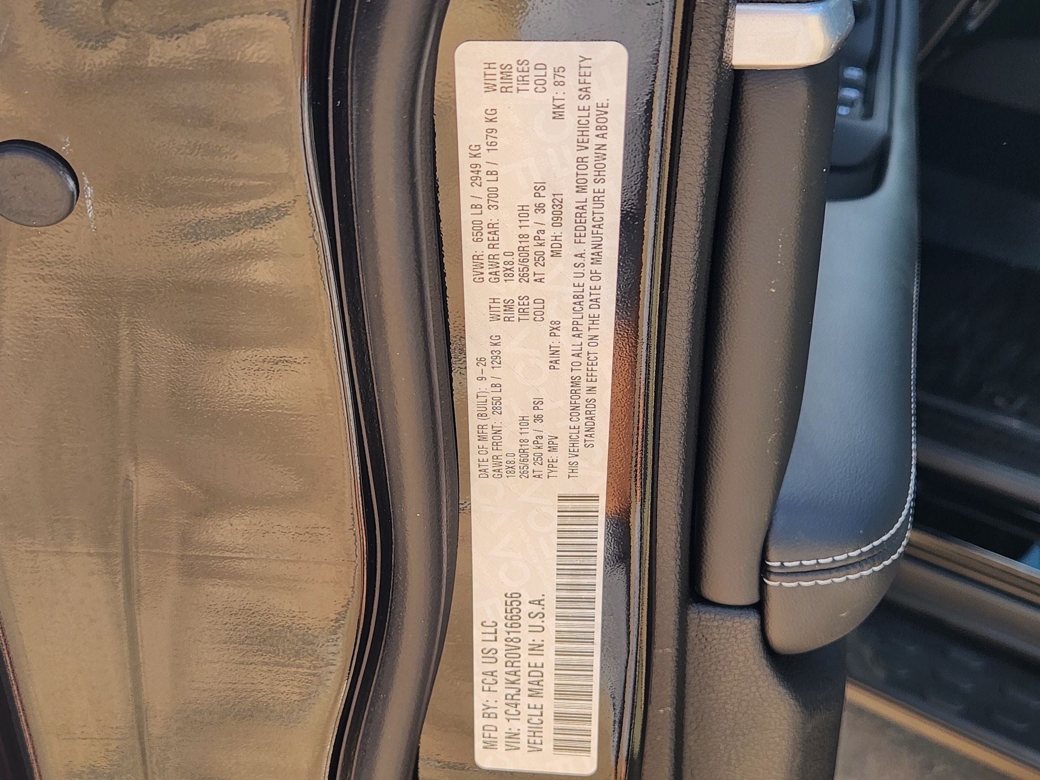 2027 Jeep Grand Cherokee Laredo Altitude