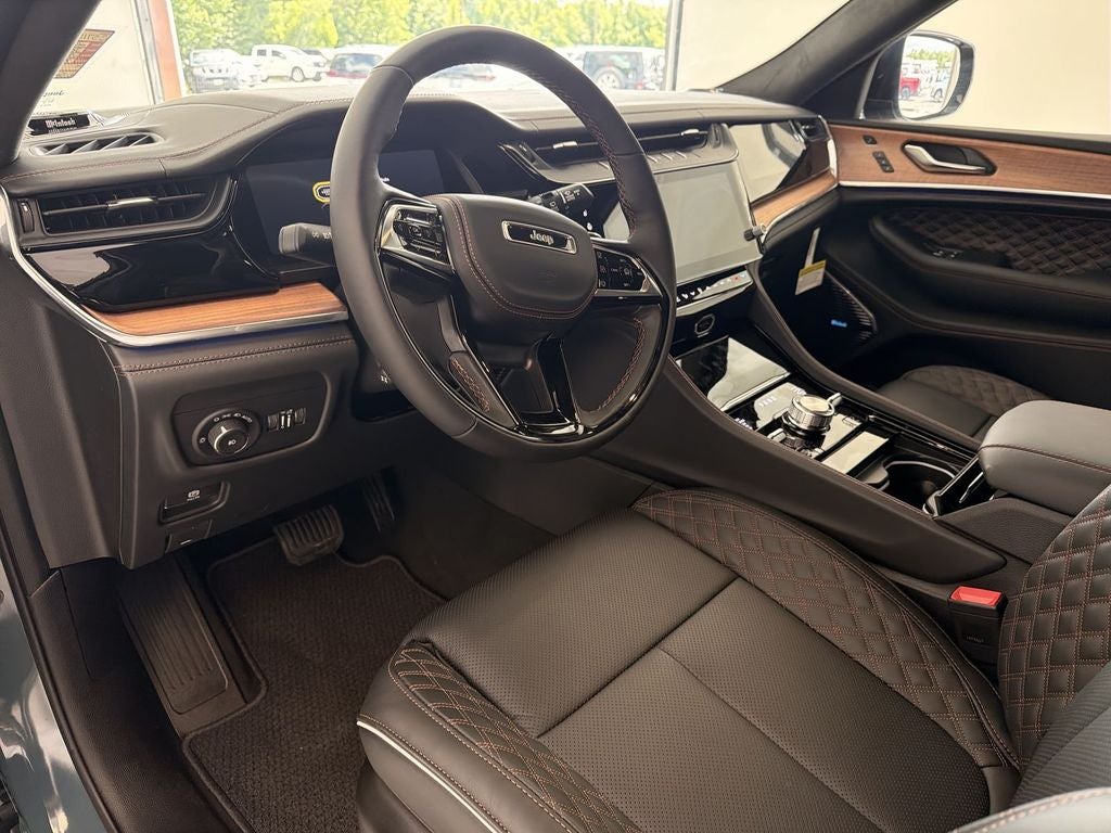 2026 Jeep Grand Cherokee L Summit