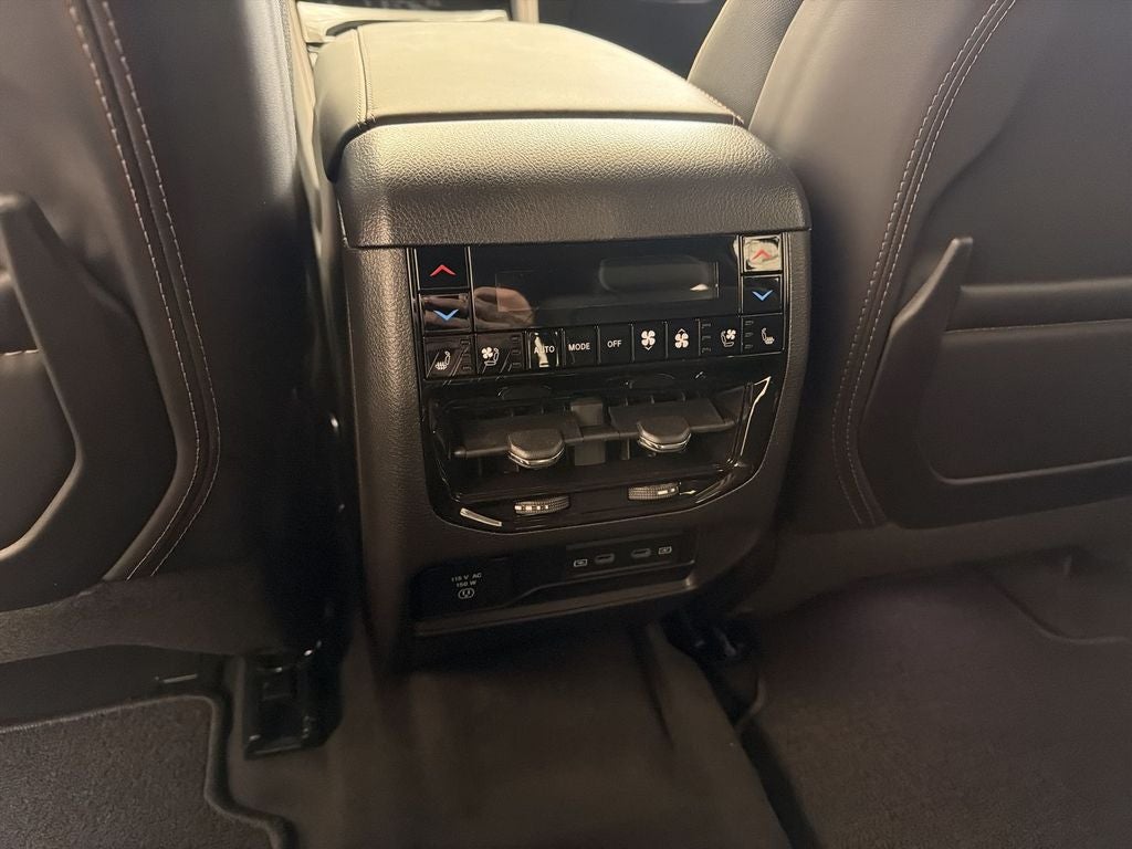2026 Jeep Grand Cherokee L Summit