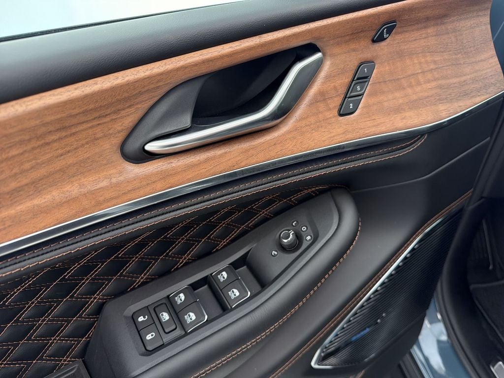 2026 Jeep Grand Cherokee L Summit
