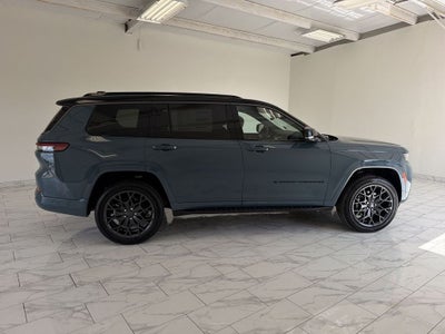 2026 Jeep Grand Cherokee L Summit