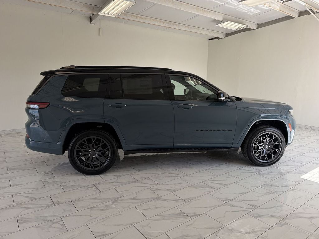 2026 Jeep Grand Cherokee L Summit