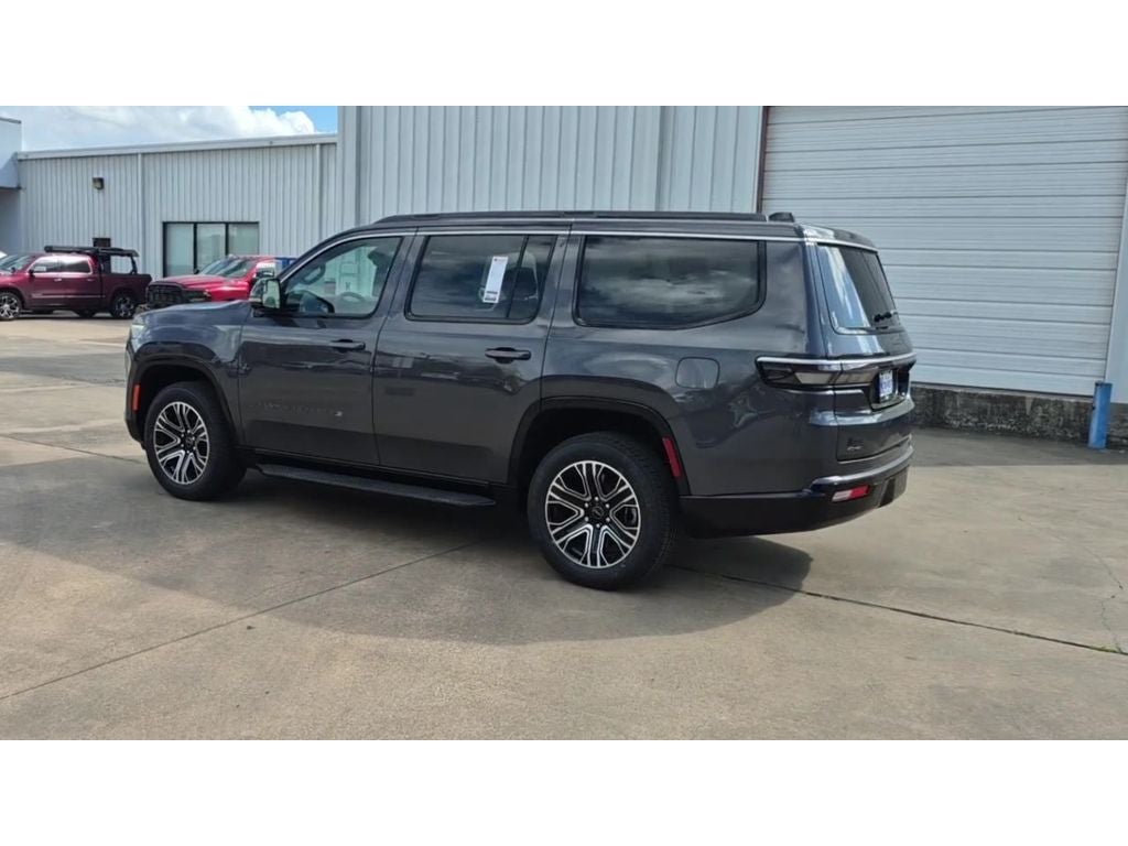 2026 Jeep Grand Wagoneer Base