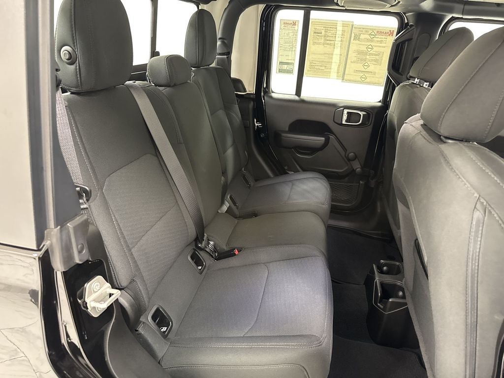 2023 Jeep Gladiator Sport