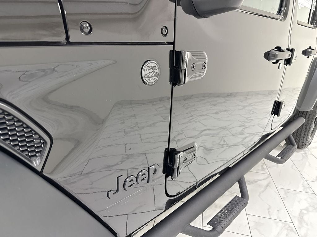 2023 Jeep Gladiator Sport