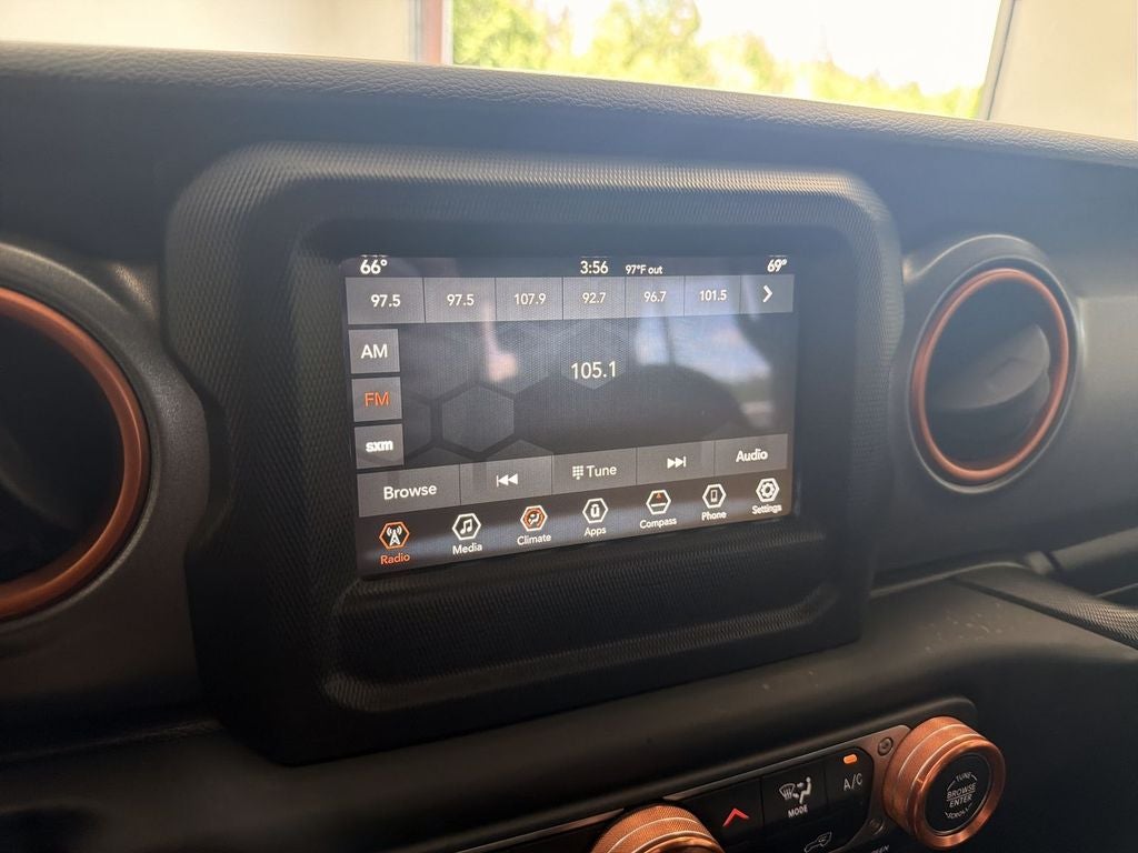 2021 Jeep Gladiator Mojave