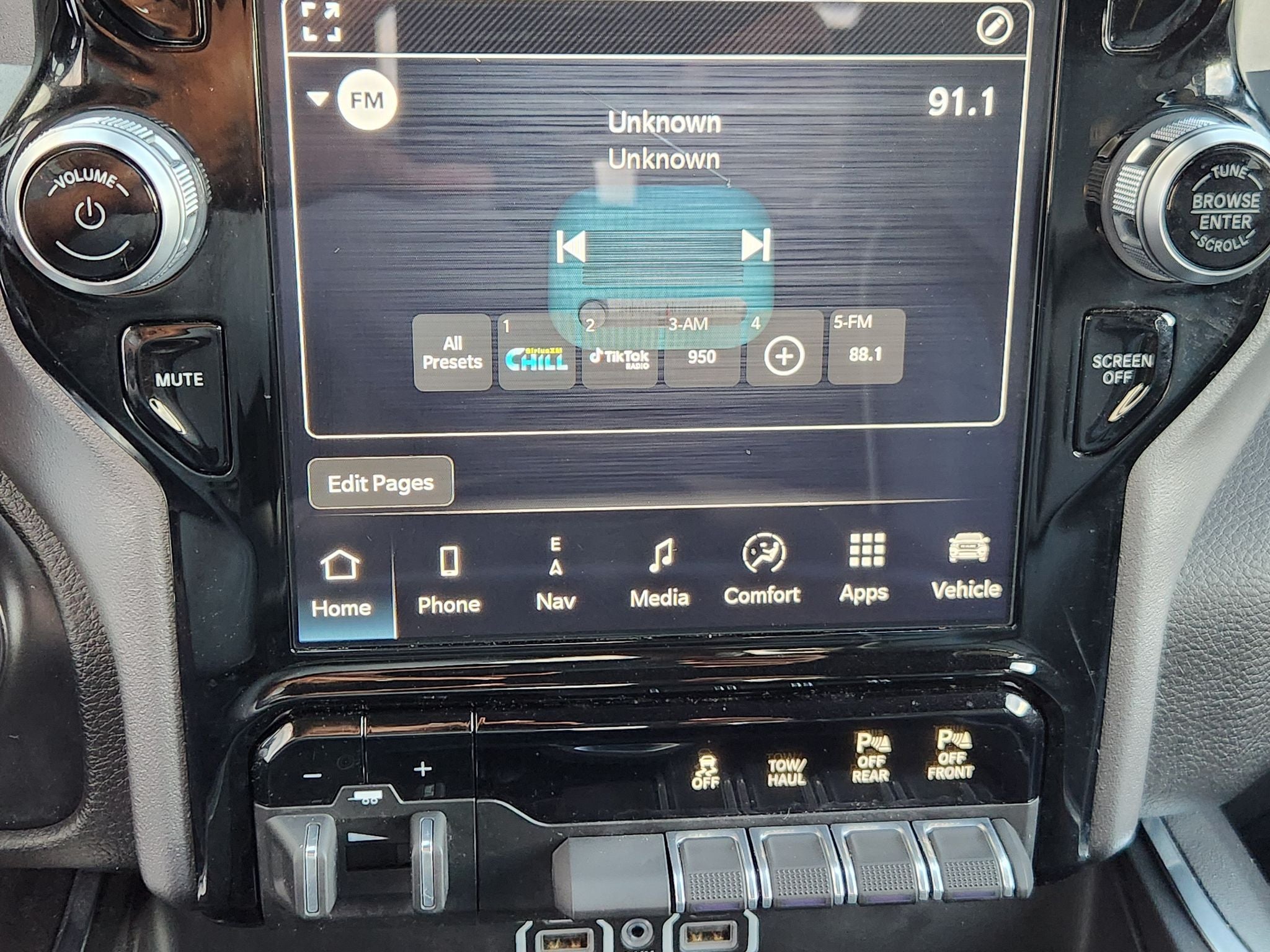 2024 RAM Ram 1500 Laramie