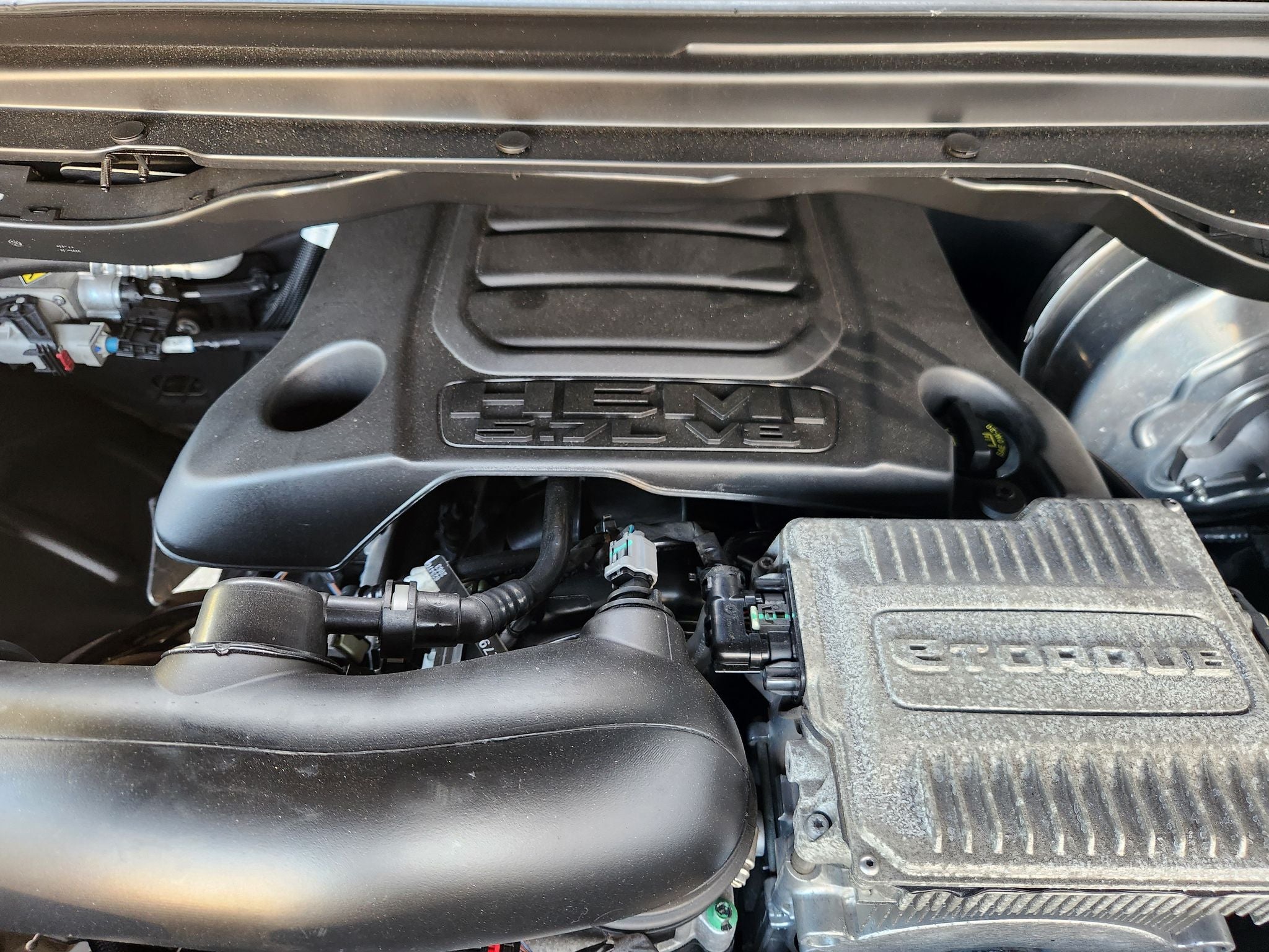 2024 RAM Ram 1500 Laramie