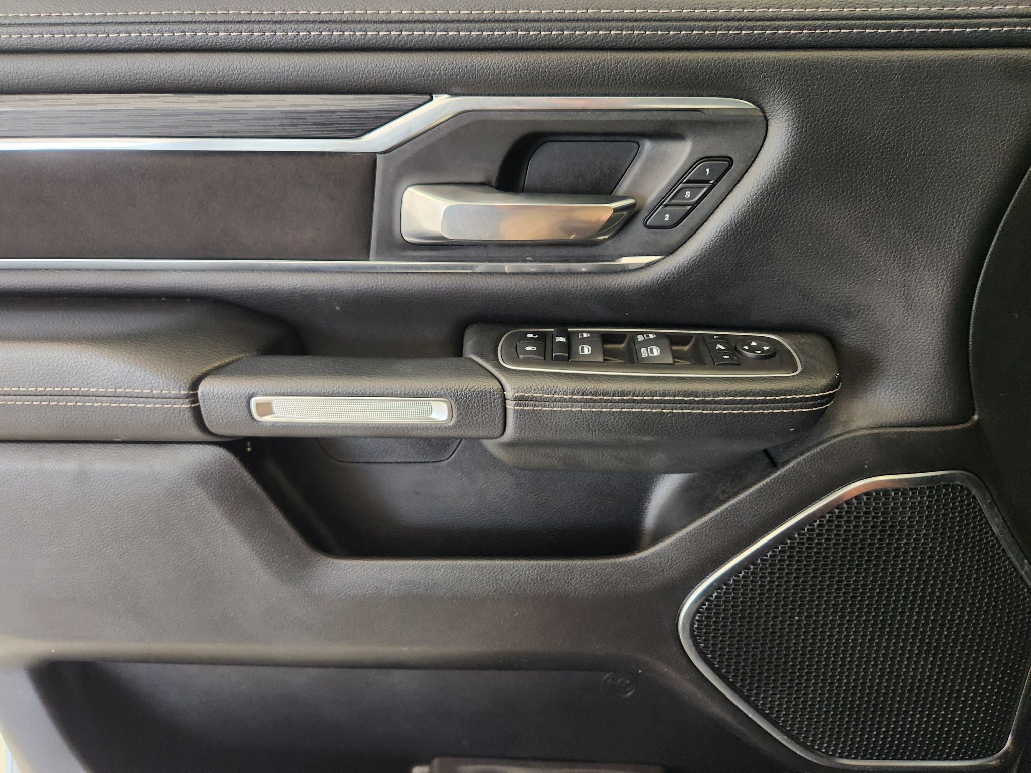 2024 RAM Ram 1500 Laramie