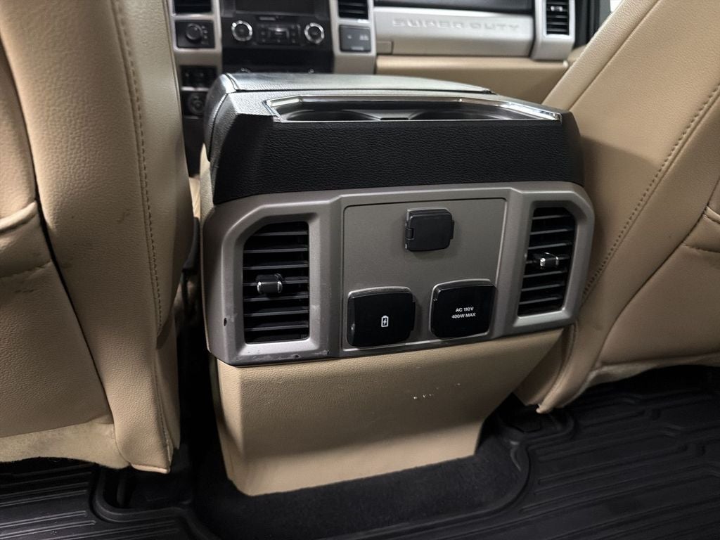 2020 Ford F-350 LARIAT
