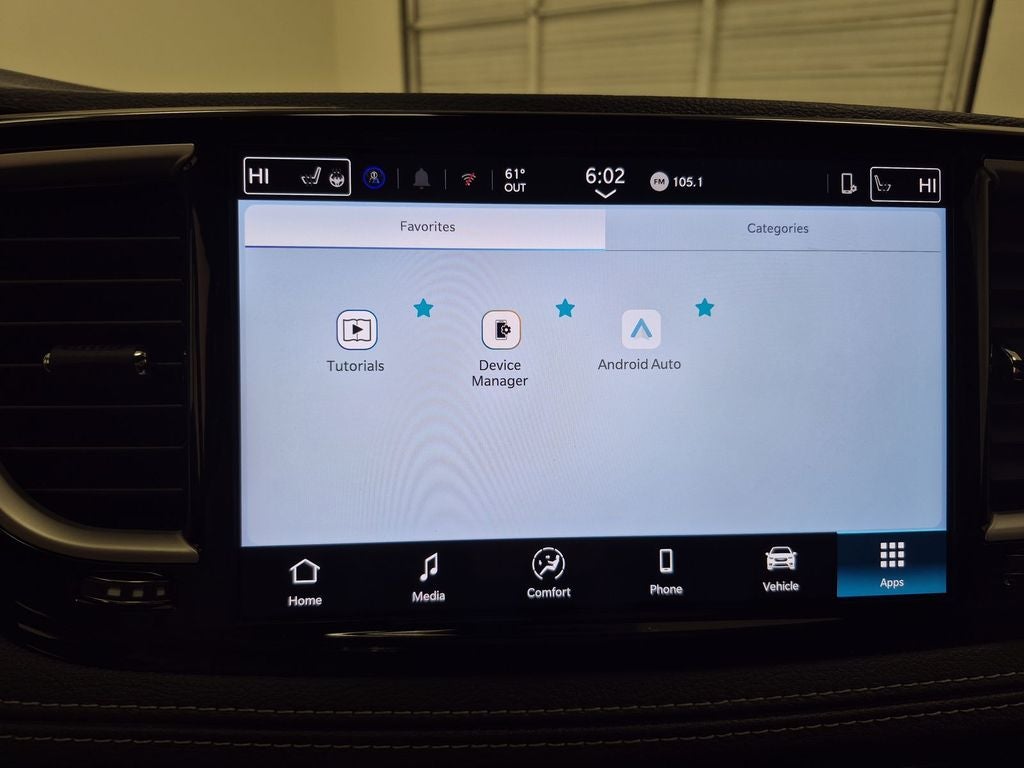 2026 Chrysler Pacifica Select