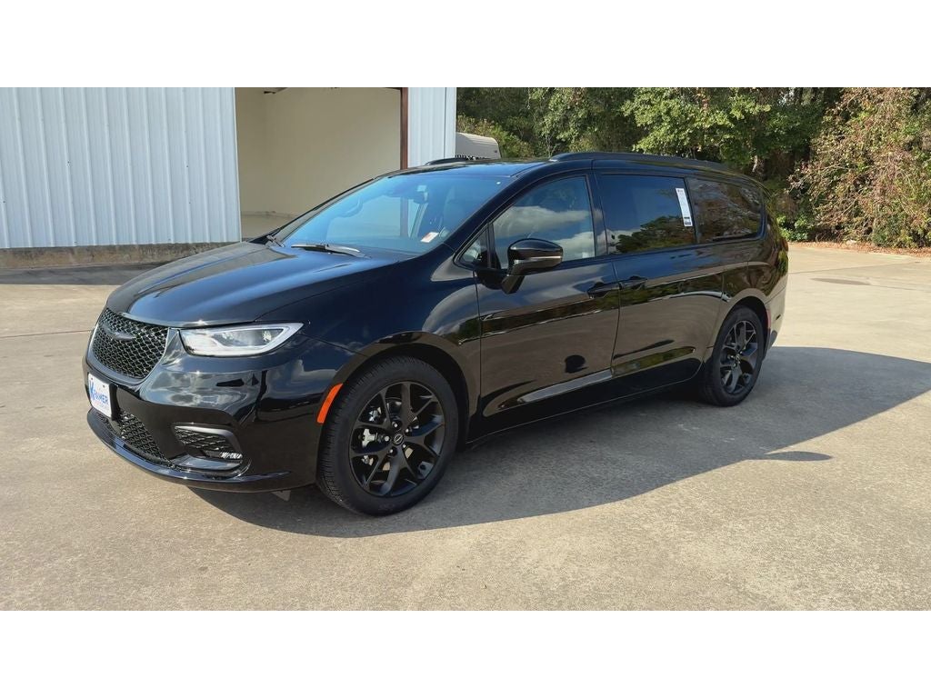 2026 Chrysler Pacifica Limited