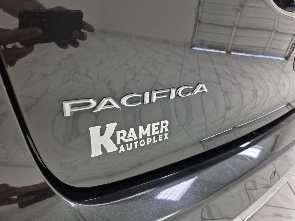 2020 Chrysler Pacifica Limited