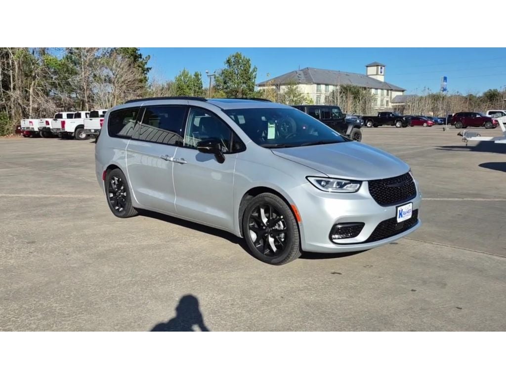 2026 Chrysler Pacifica Limited