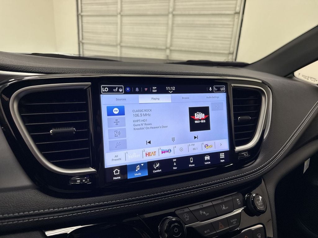 2026 Chrysler Pacifica Limited