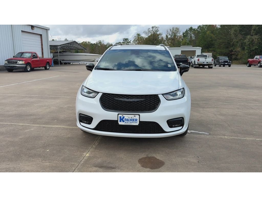 2026 Chrysler Pacifica Limited