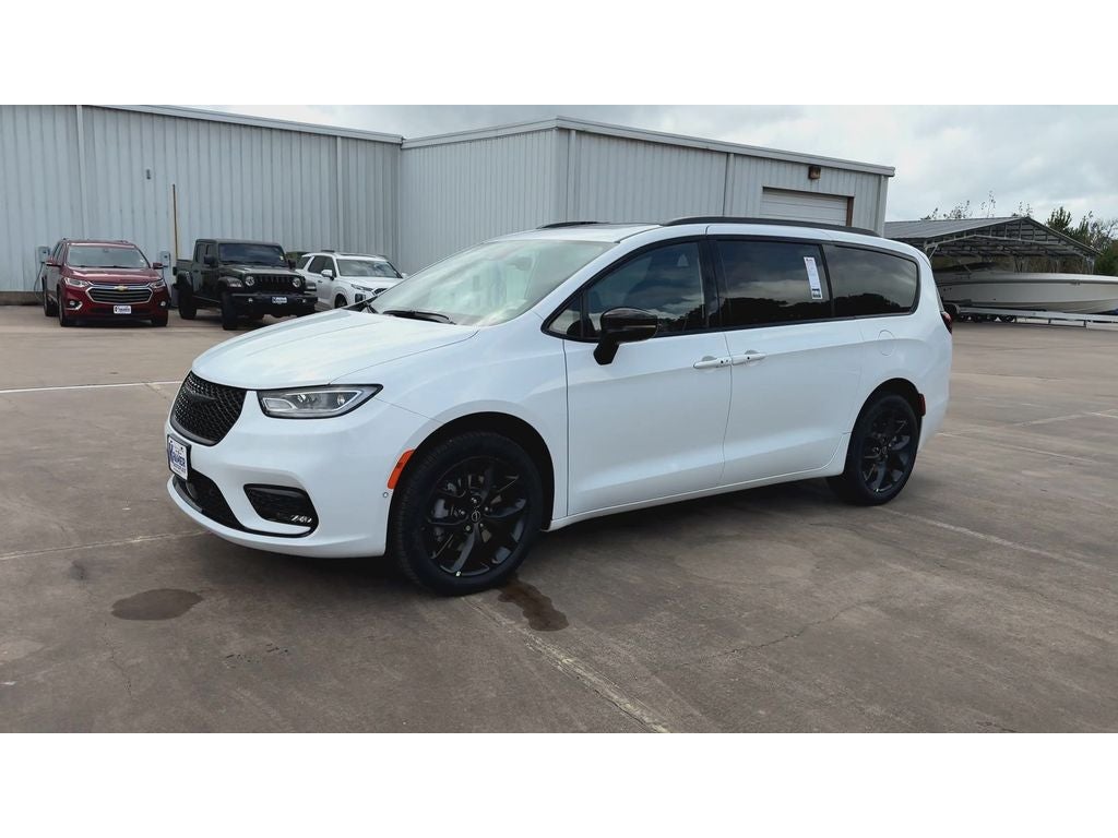 2026 Chrysler Pacifica Limited