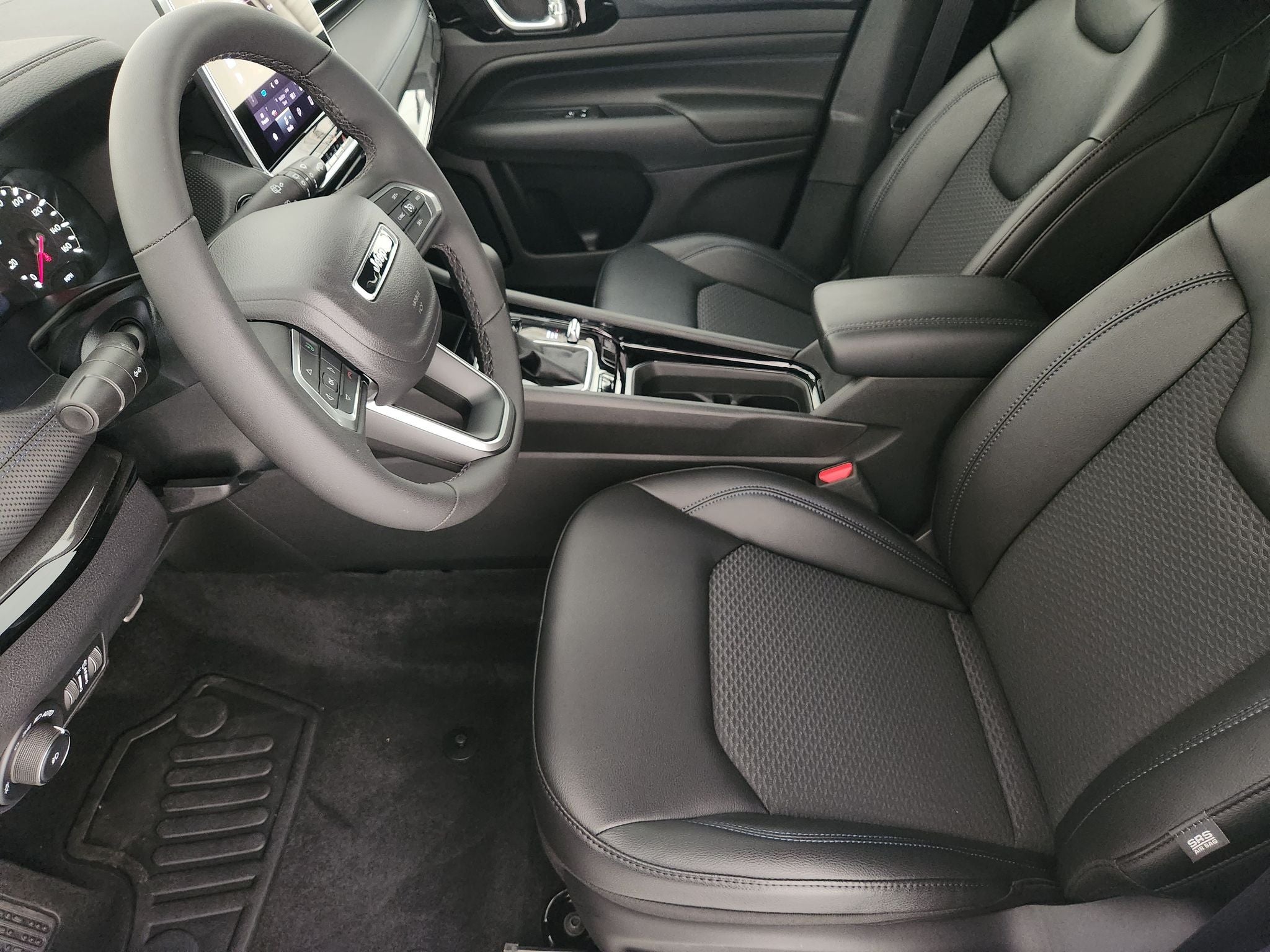2027 Jeep Compass Latitude Altitude