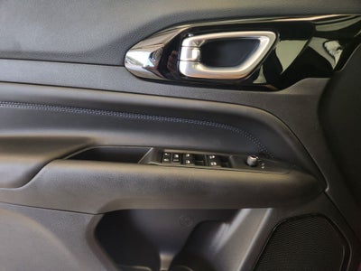 2027 Jeep Compass Latitude Altitude