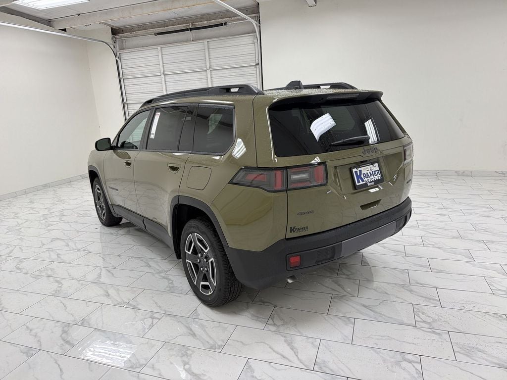 2026 Jeep Cherokee Laredo