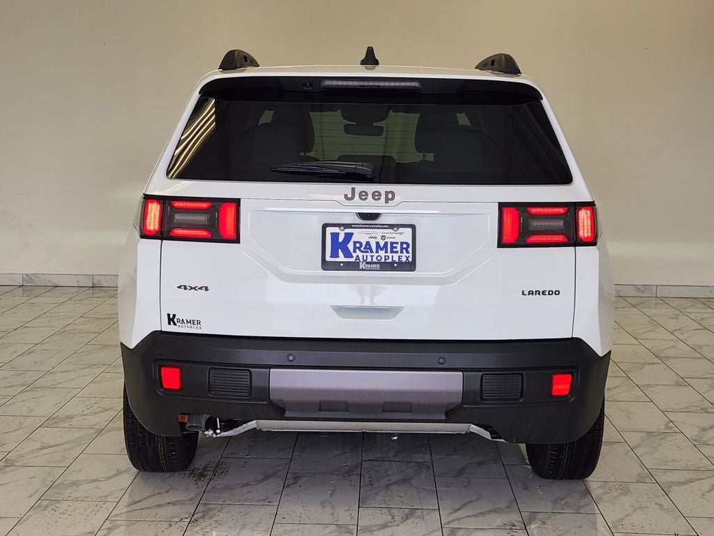 2026 Jeep Cherokee Laredo