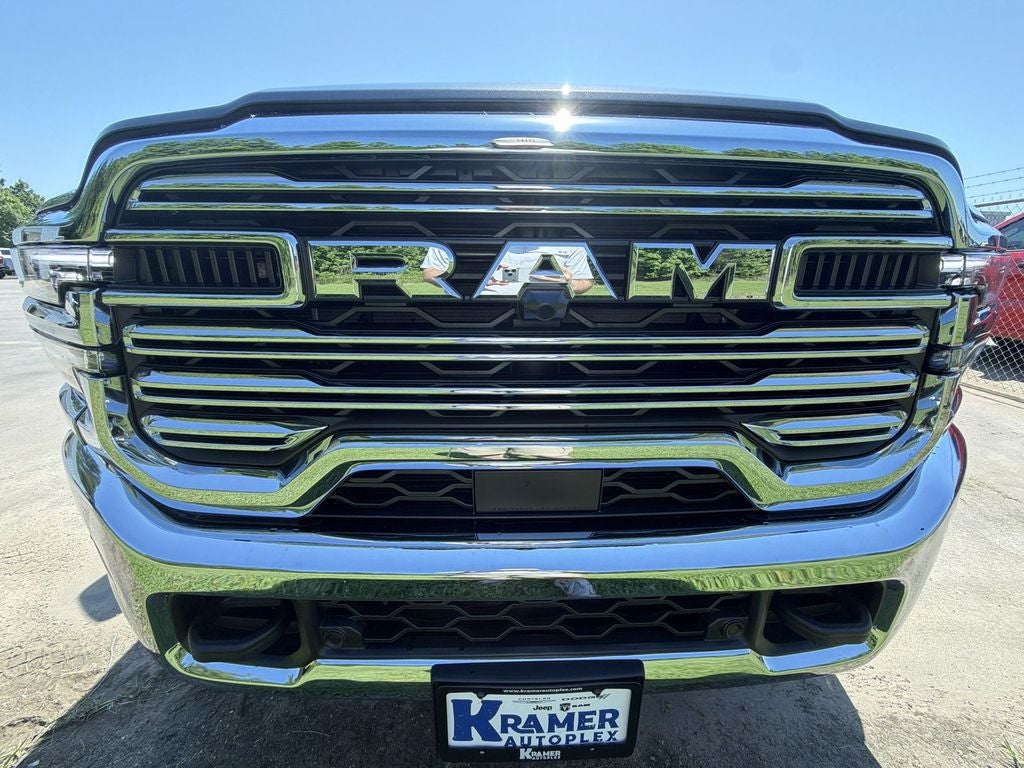 2026 RAM Ram 3500 Pickup Laramie - Photo 32