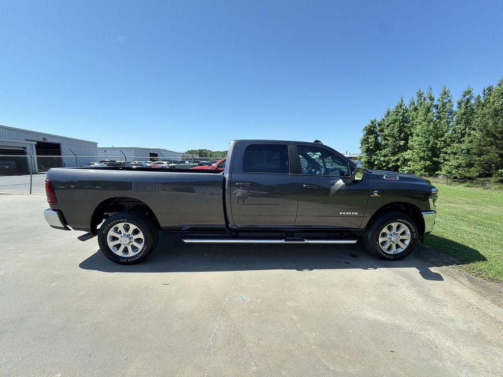 2026 RAM Ram 3500 Pickup Laramie - Photo 9