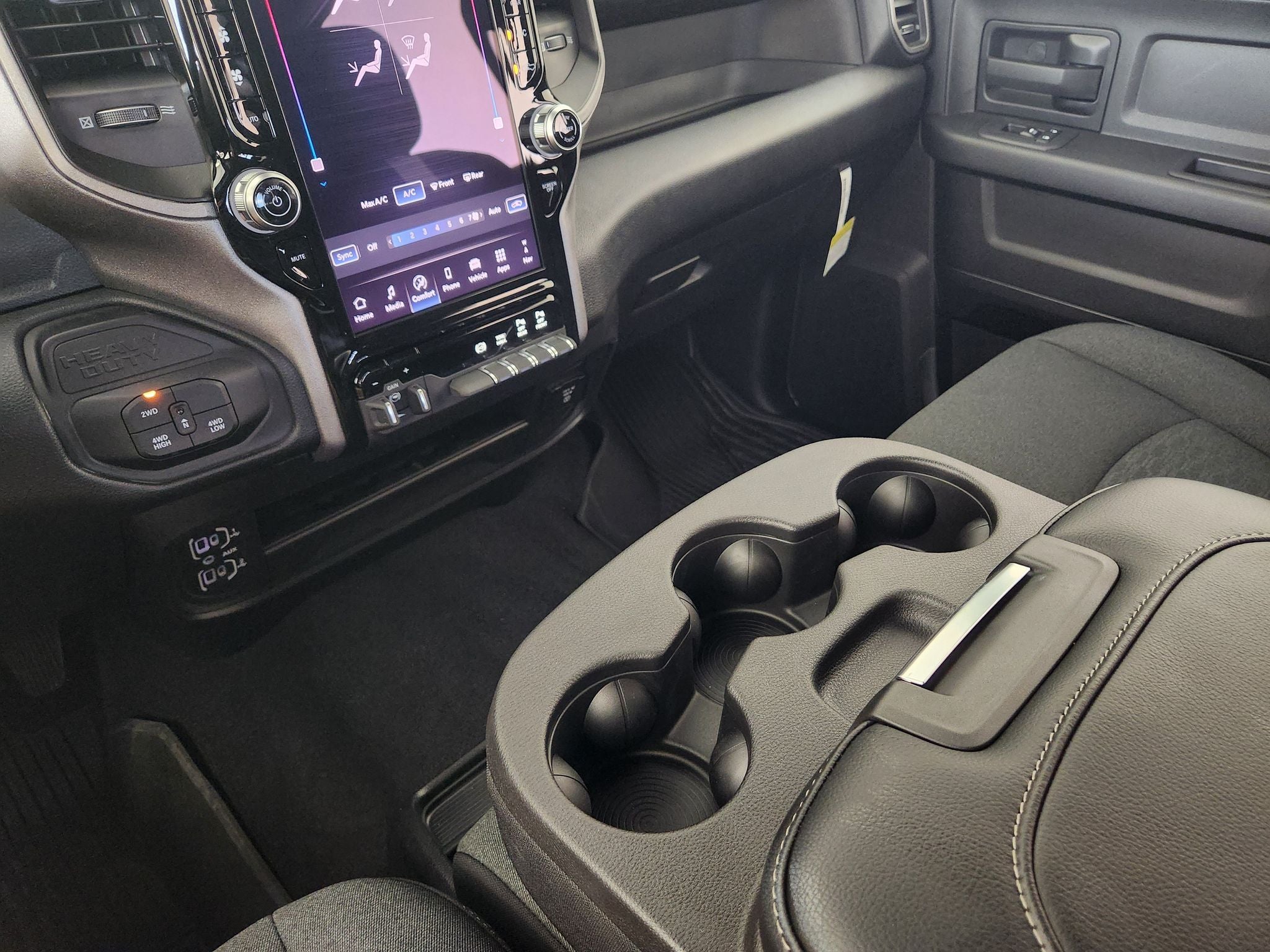 2027 RAM Ram 3500 Pickup Tradesman - Photo 17