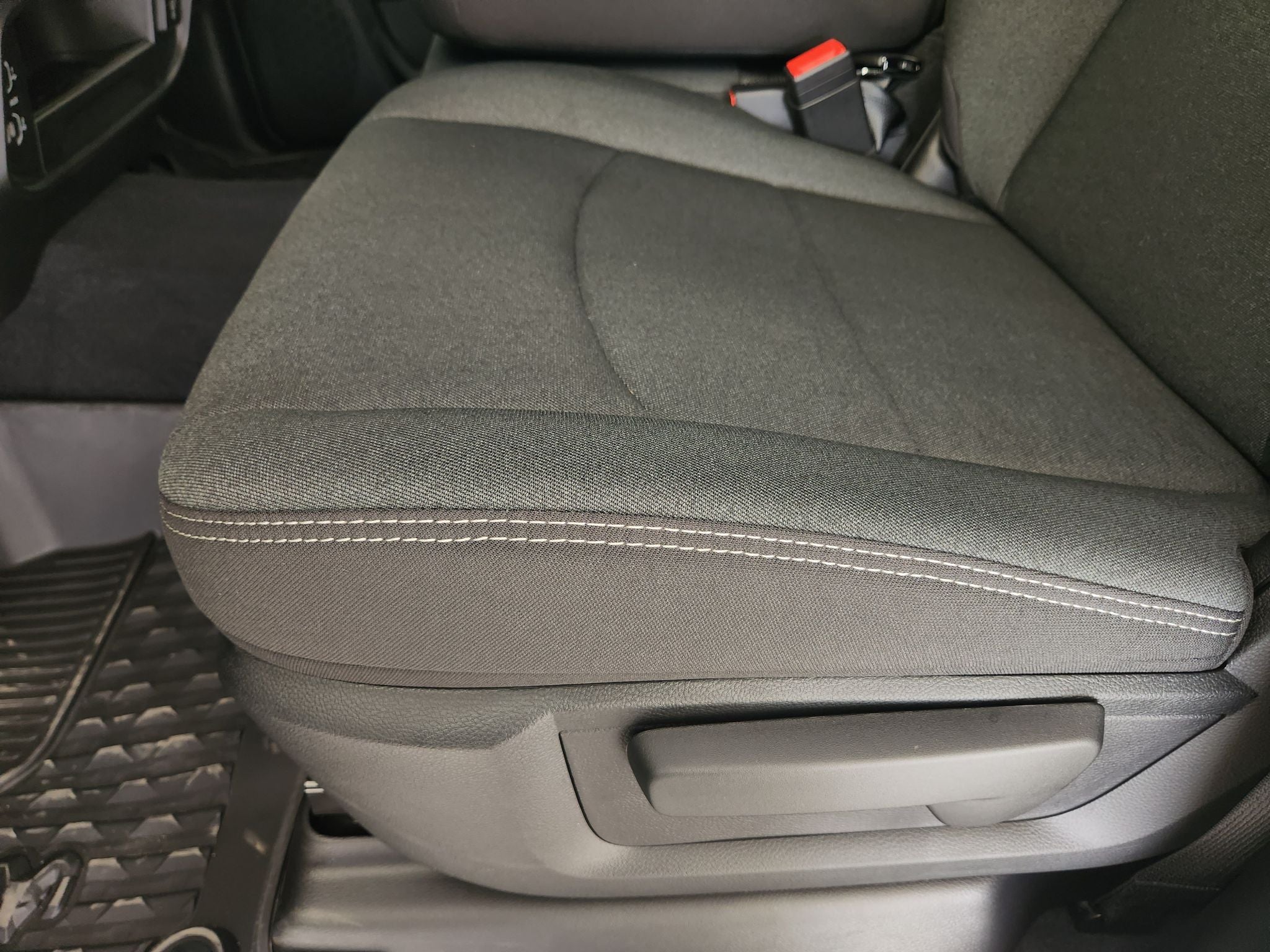 2027 RAM Ram 3500 Pickup Tradesman - Photo 23