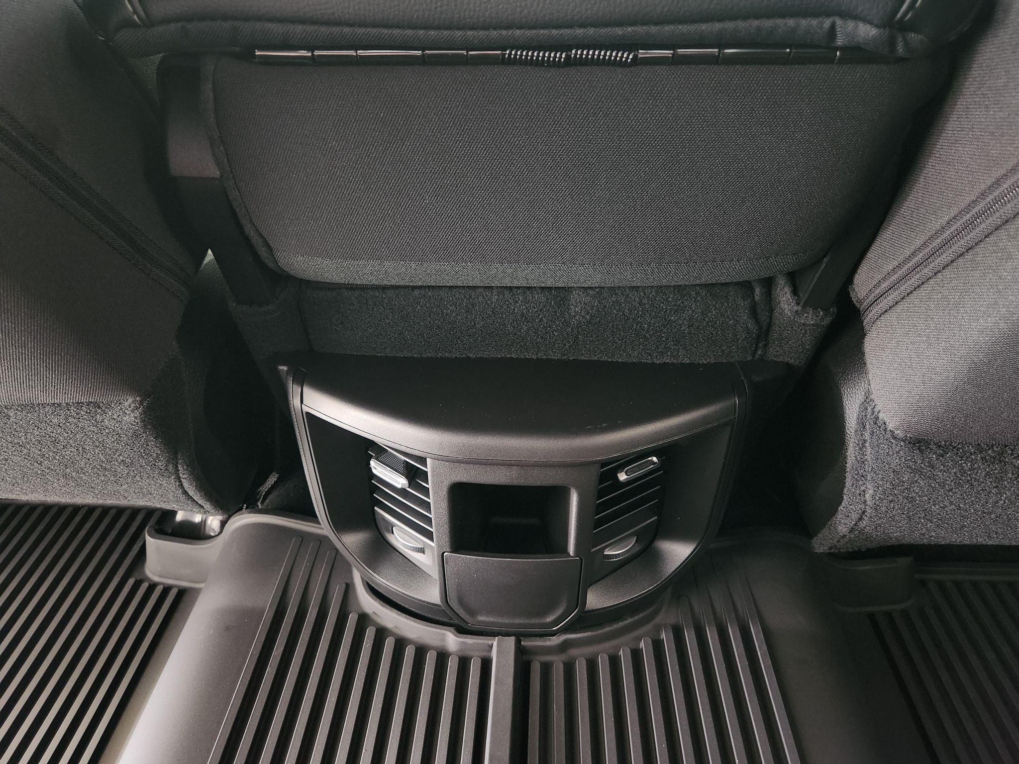 2027 RAM Ram 3500 Pickup Tradesman - Photo 30