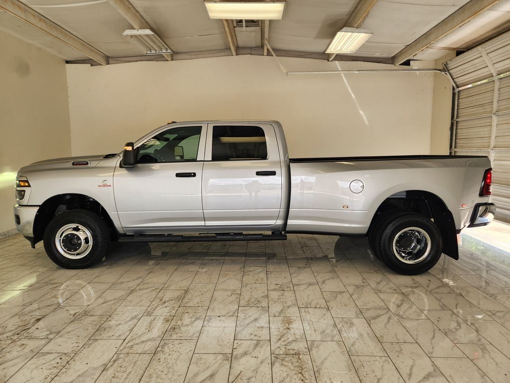 2027 RAM Ram 3500 Tradesman