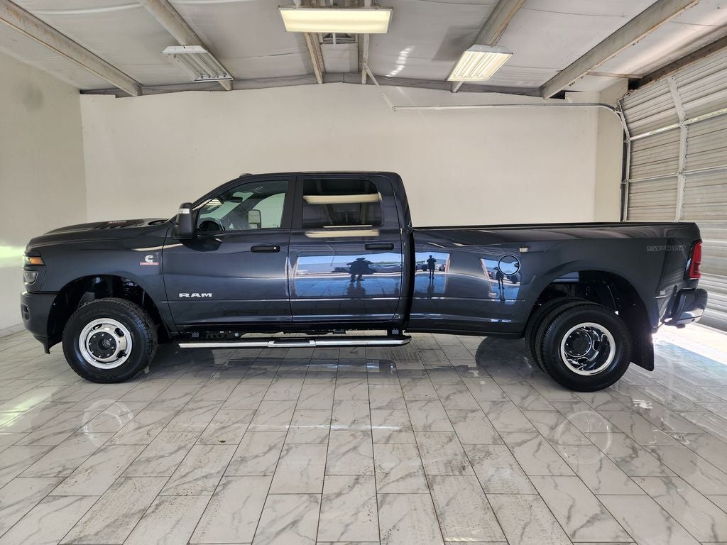 2027 RAM Ram 3500 Big Horn