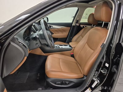 2023 INFINITI Q50 LUXE