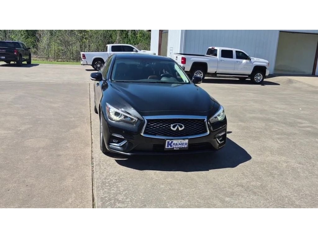 2023 INFINITI Q50 LUXE