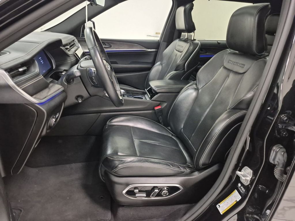 2022 Jeep Grand Cherokee L Overland 4x4