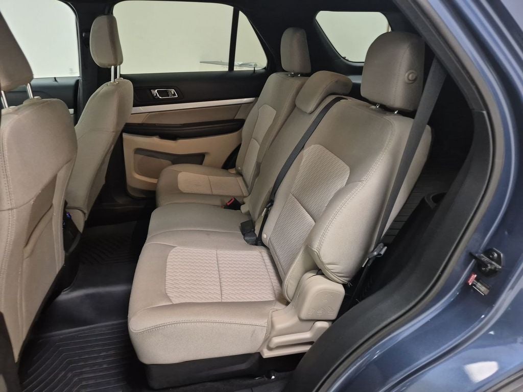 2019 Ford Explorer Base