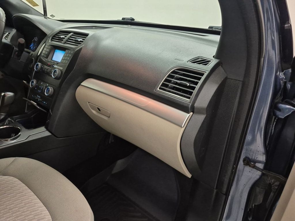 2019 Ford Explorer Base