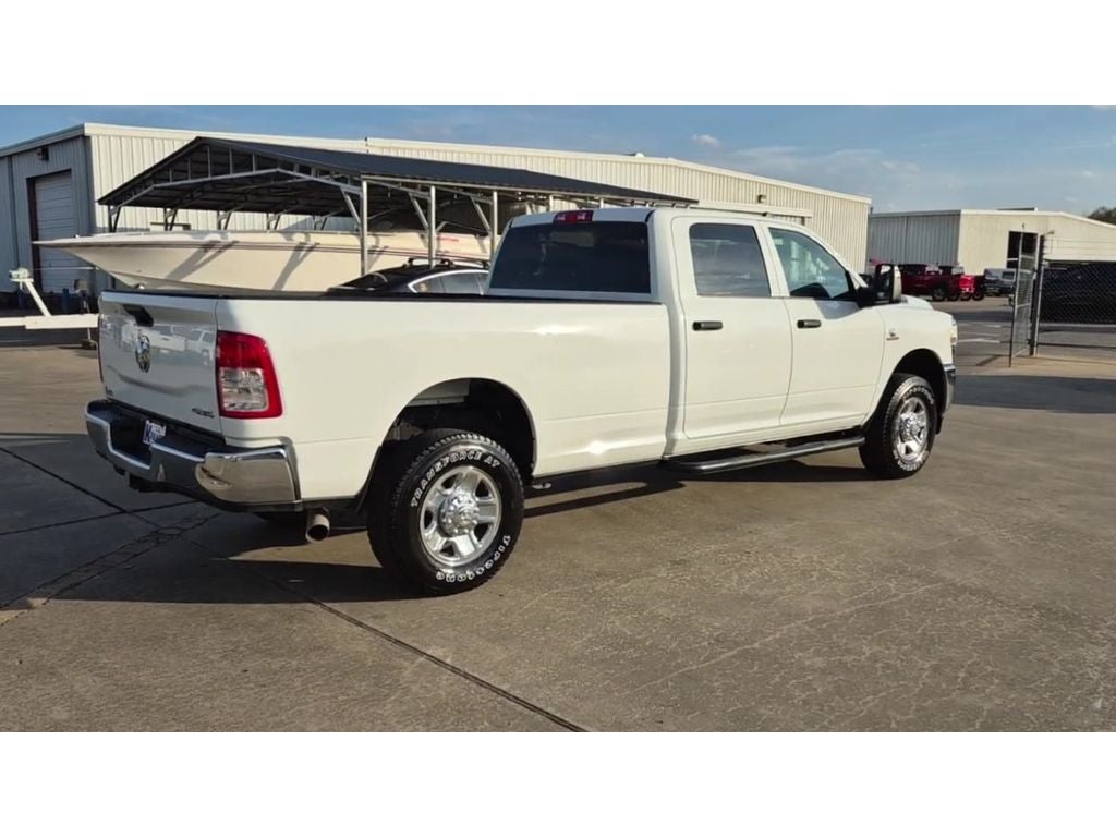 2023 RAM 2500 Tradesman Crew Cab 4x4 8' Box
