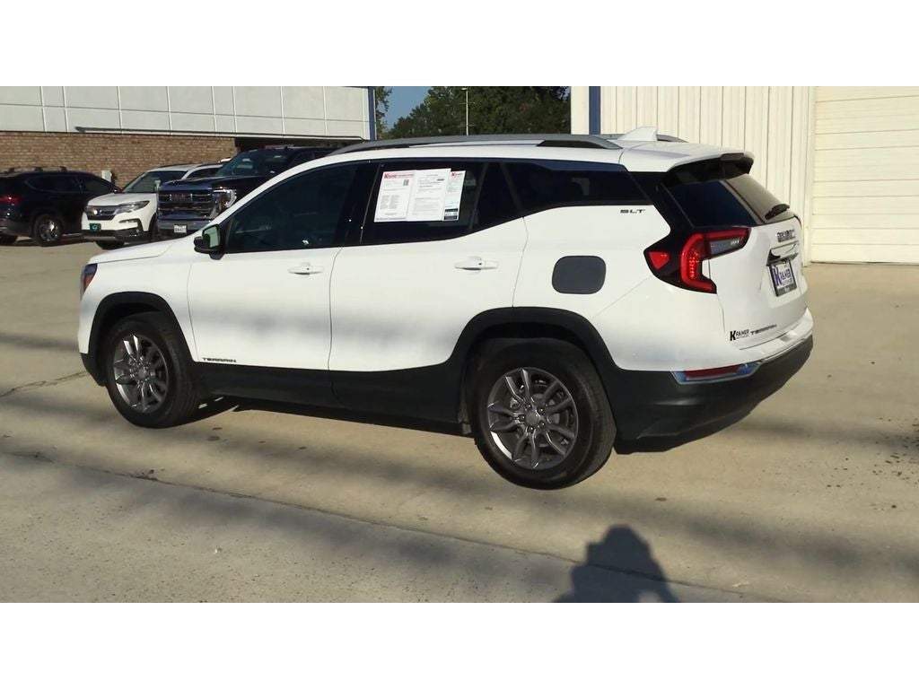 2024 GMC Terrain SLT